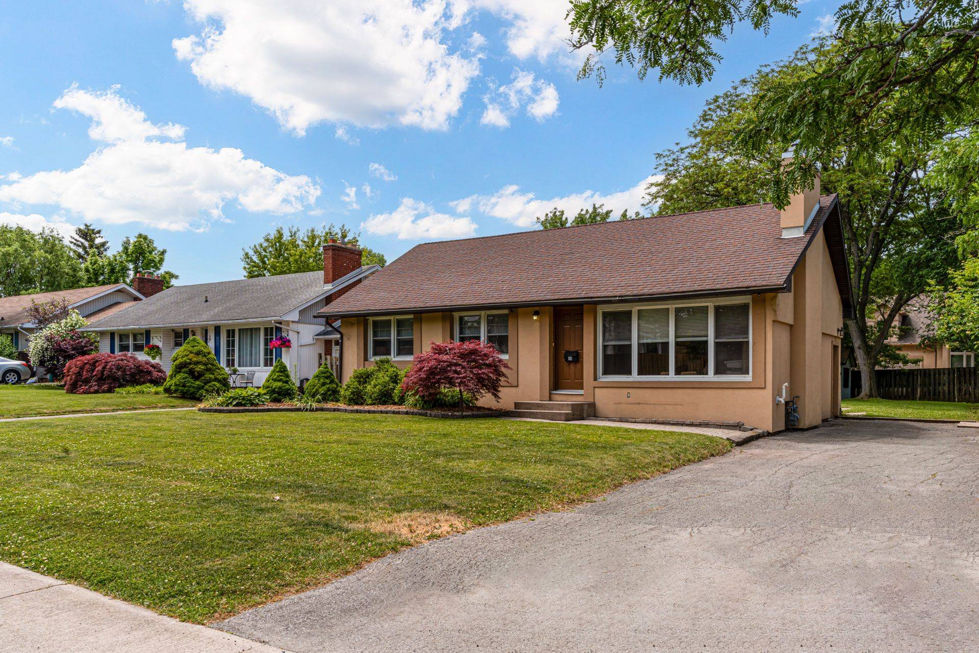 St. Catharines, ON L2T 3G1,14 Caroline ST