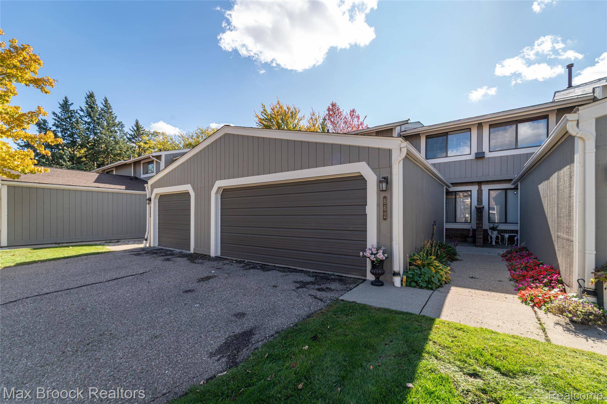 Northville, MI 48167,862 Yorktown CT