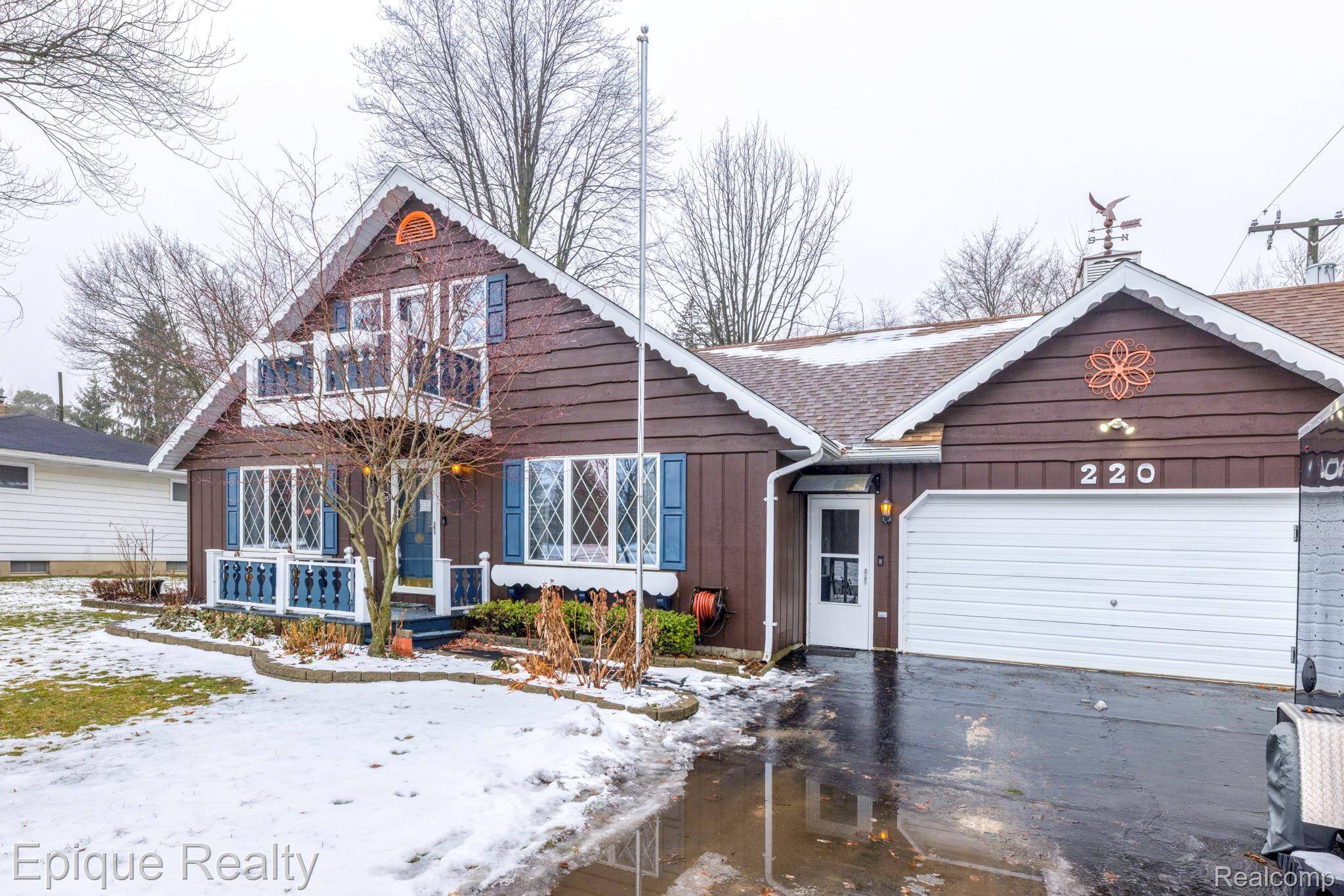 Sandusky, MI 48471,220 Worth ST