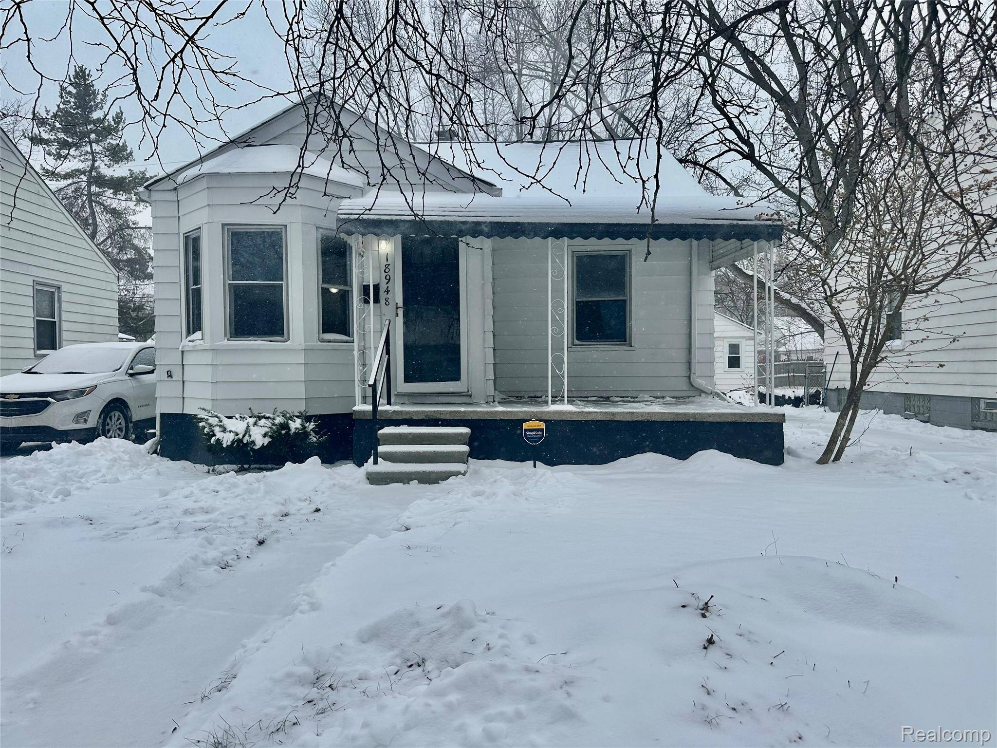 Harper Woods, MI 48225,18948 Kenosha ST