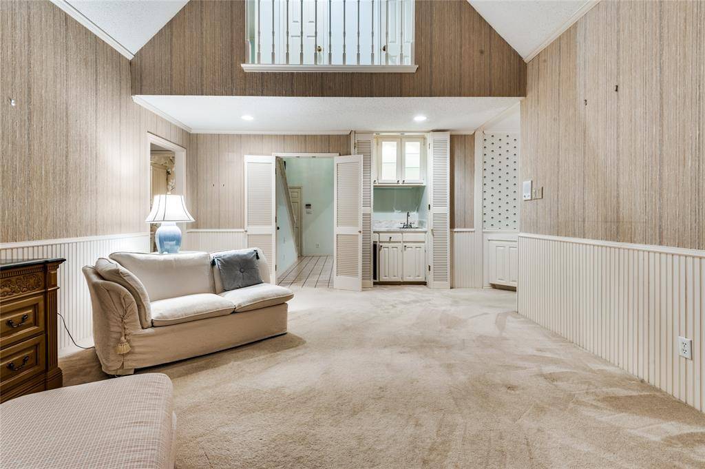 Bedford, TX 76021,3840 Edgewater Drive