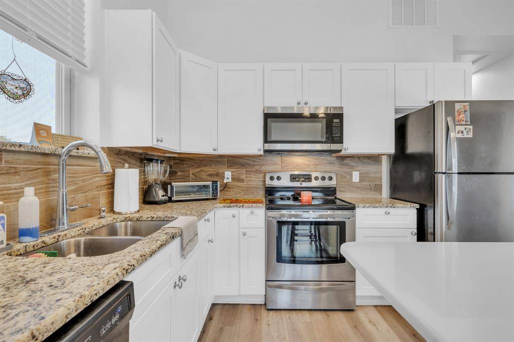 Whitney, TX 76692,139 Yellowstone Drive