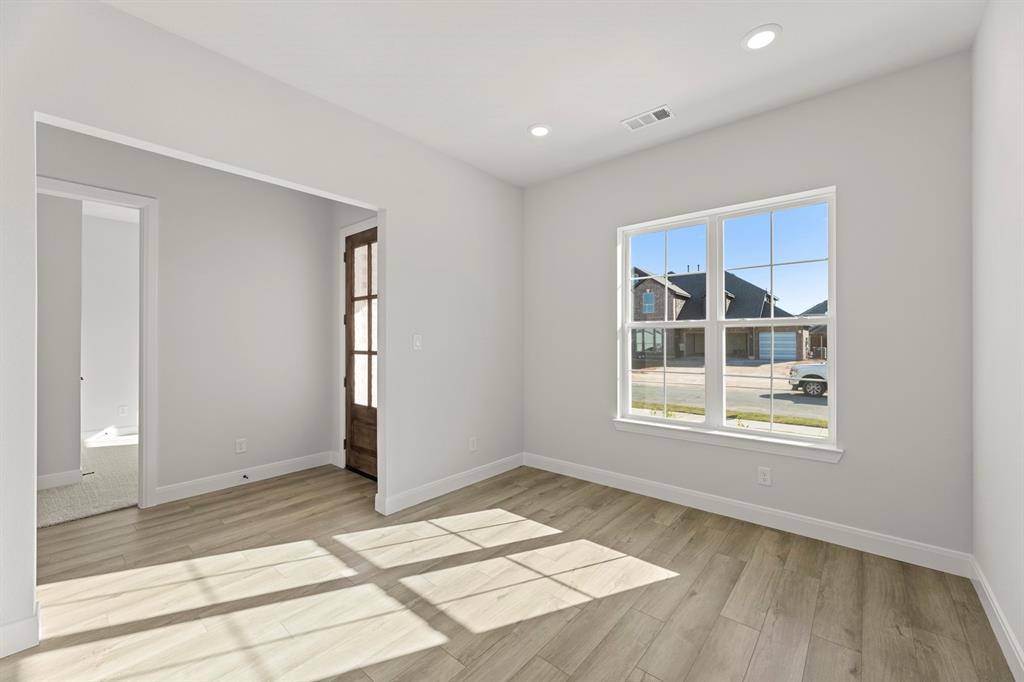 Anna, TX 75409,912 Firewood Way