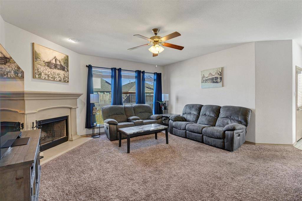 Fort Worth, TX 76179,5916 Comanche Peak Drive