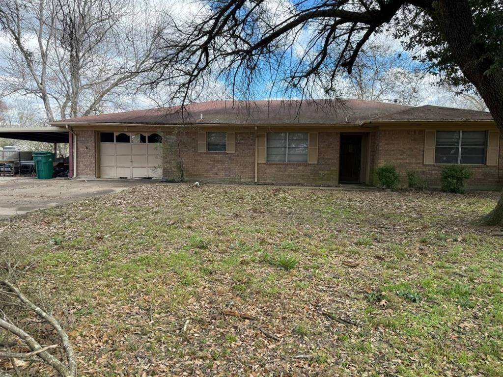 Omaha, TX 75571,204 Joyner Street