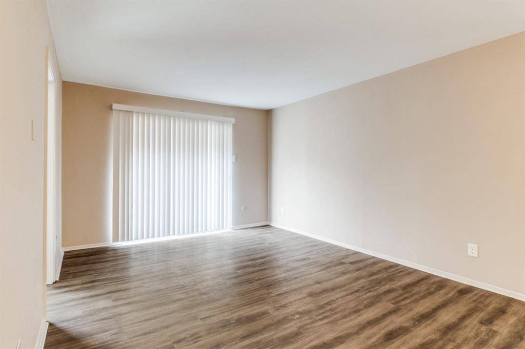 Dallas, TX 75231,8110 Skillman Street #2019