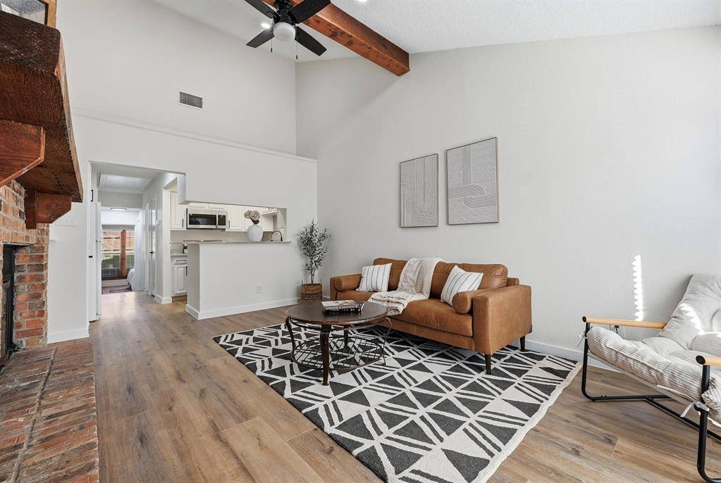 Bedford, TX 76021,2527 Shady Ridge Drive