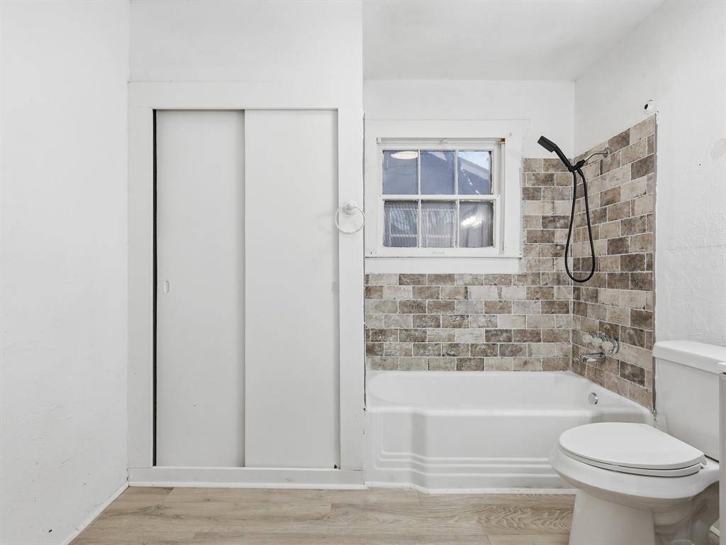 Fort Worth, TX 76107,5229 Kilpatrick Avenue