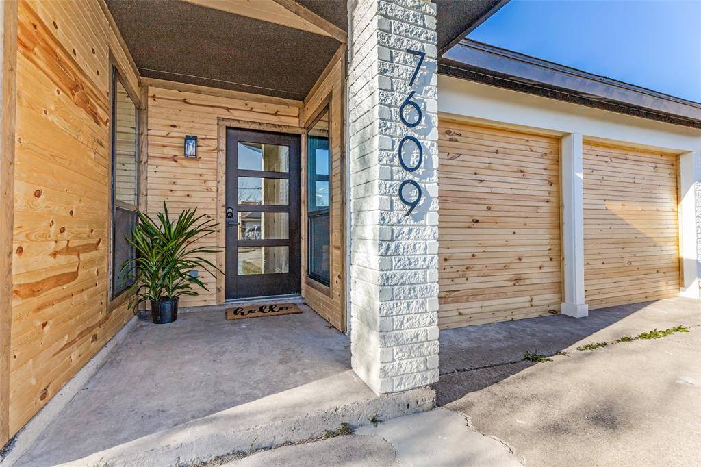 Watauga, TX 76148,7609 Walnuthill Court