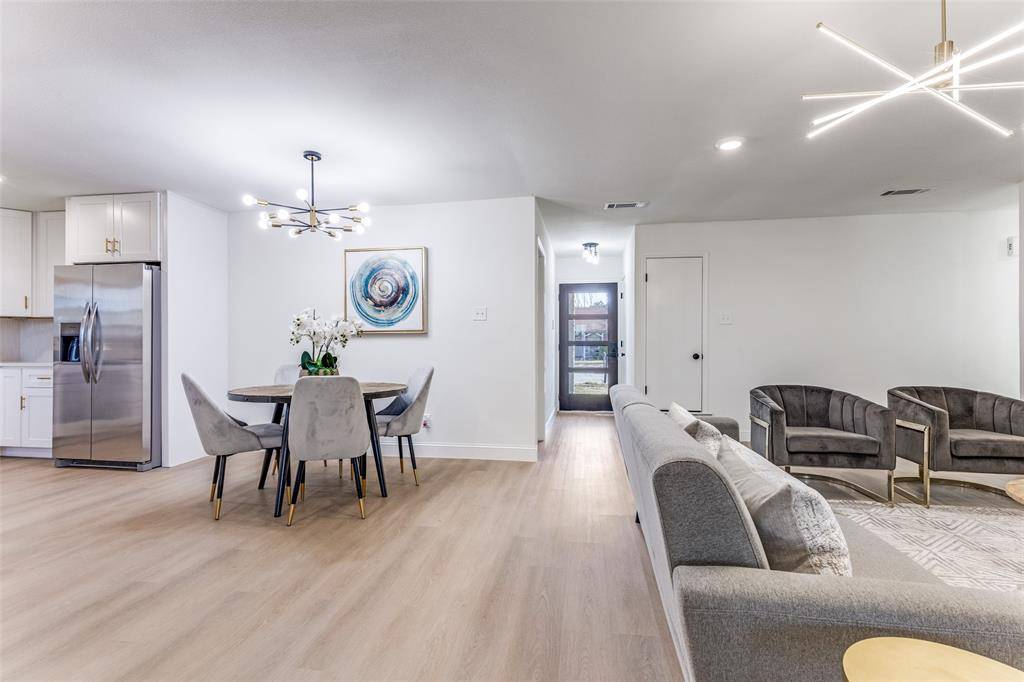 Watauga, TX 76148,7609 Walnuthill Court