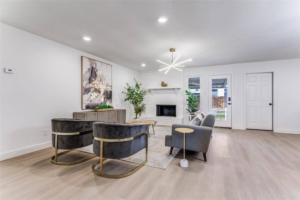 Watauga, TX 76148,7609 Walnuthill Court