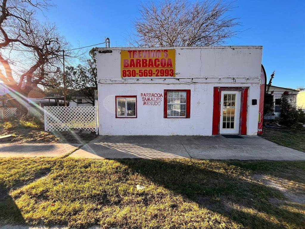 Pleasanton, TX 78064,516 Commerce Street