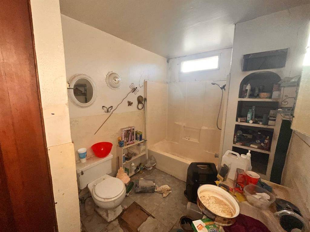 Pleasanton, TX 78064,516 Commerce Street