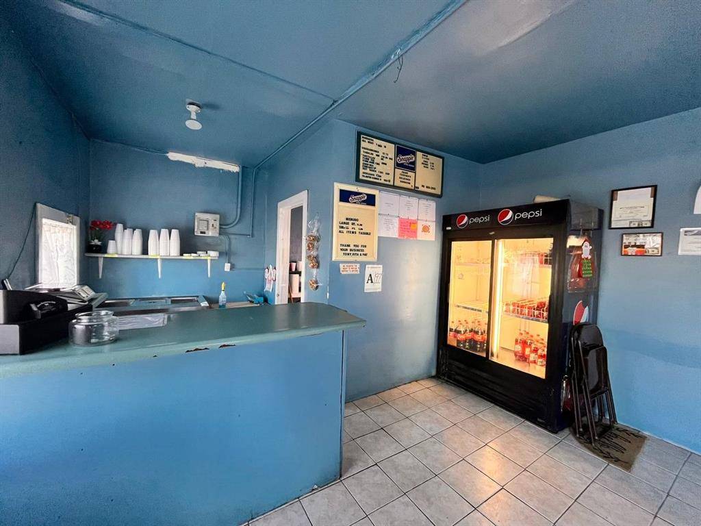 Pleasanton, TX 78064,516 Commerce Street