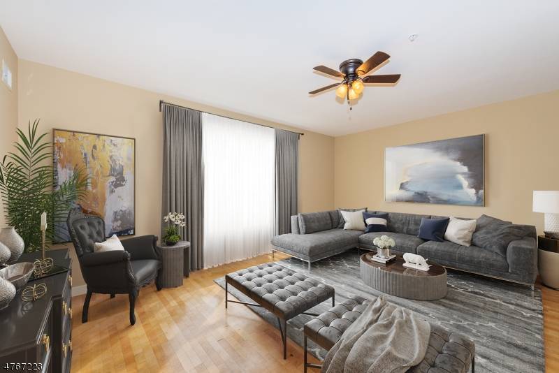 Maplewood Twp., NJ 07040,1677 Springfield Ave #14