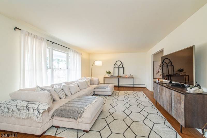 Mountain Lakes Boro, NJ 07046,241 Morris Ave