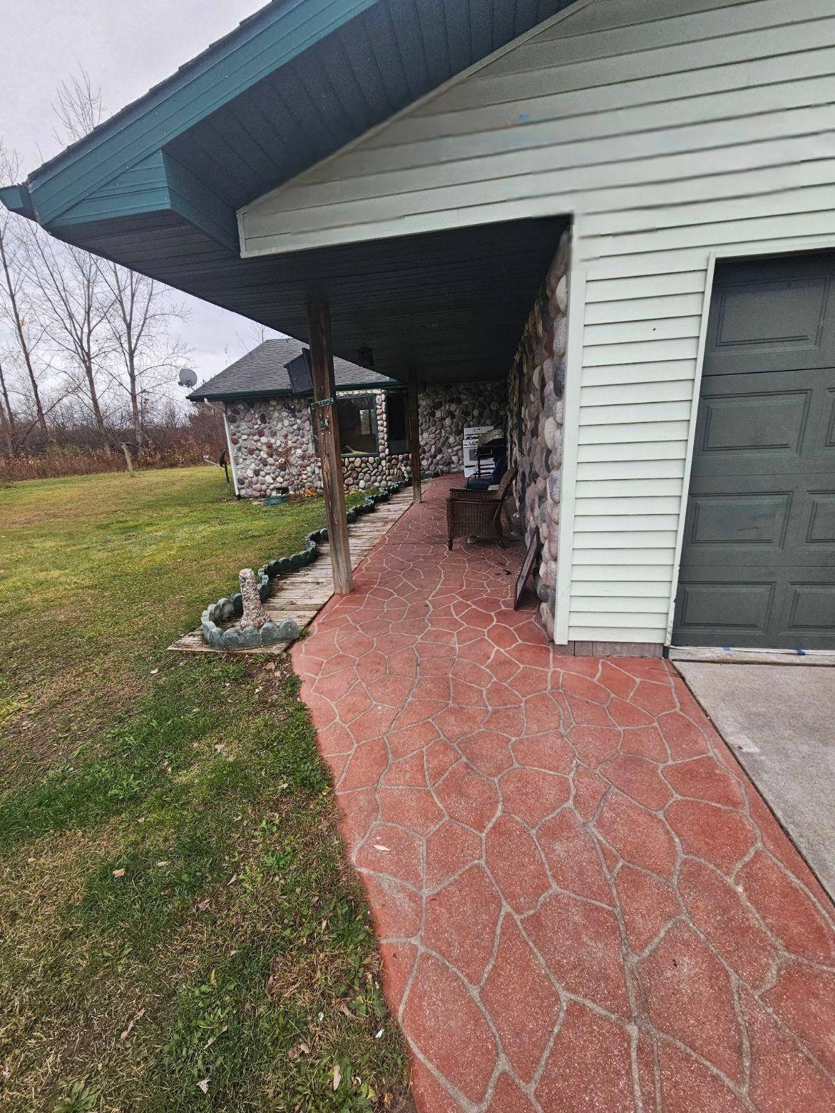 Au Gres, MI 48703,1882 S Swenson RD