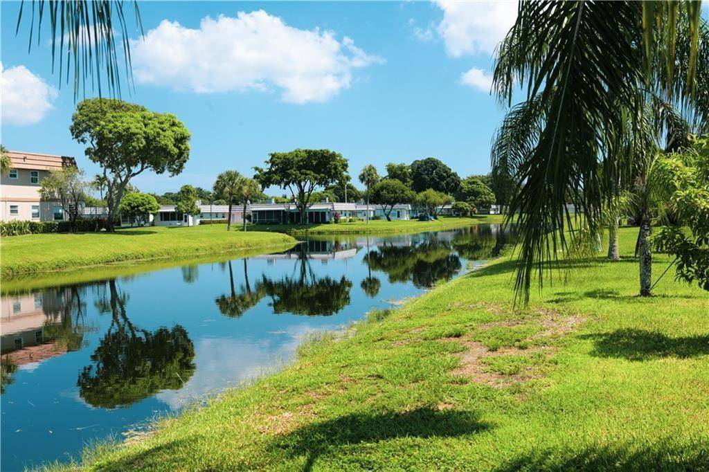 Delray Beach, FL 33446,286 Monaco F #F