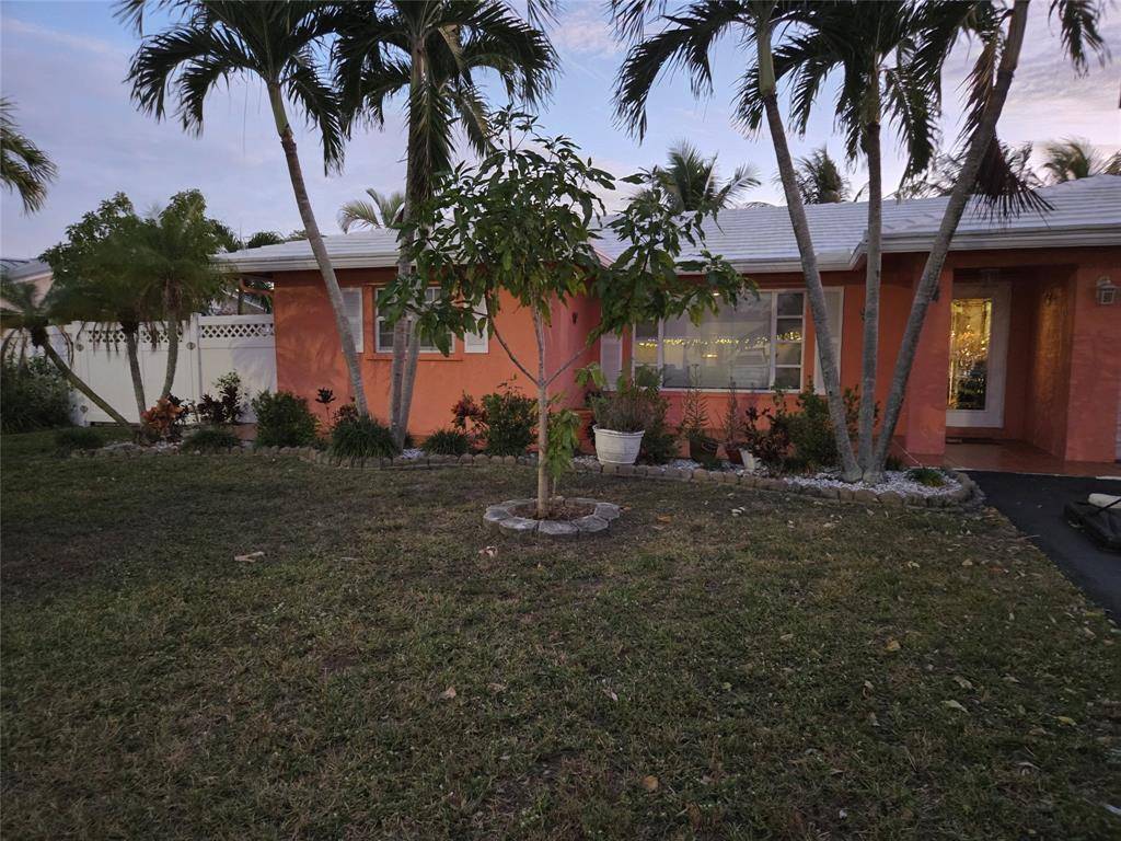 Tamarac, FL 33321,9604 NW 67th Ct