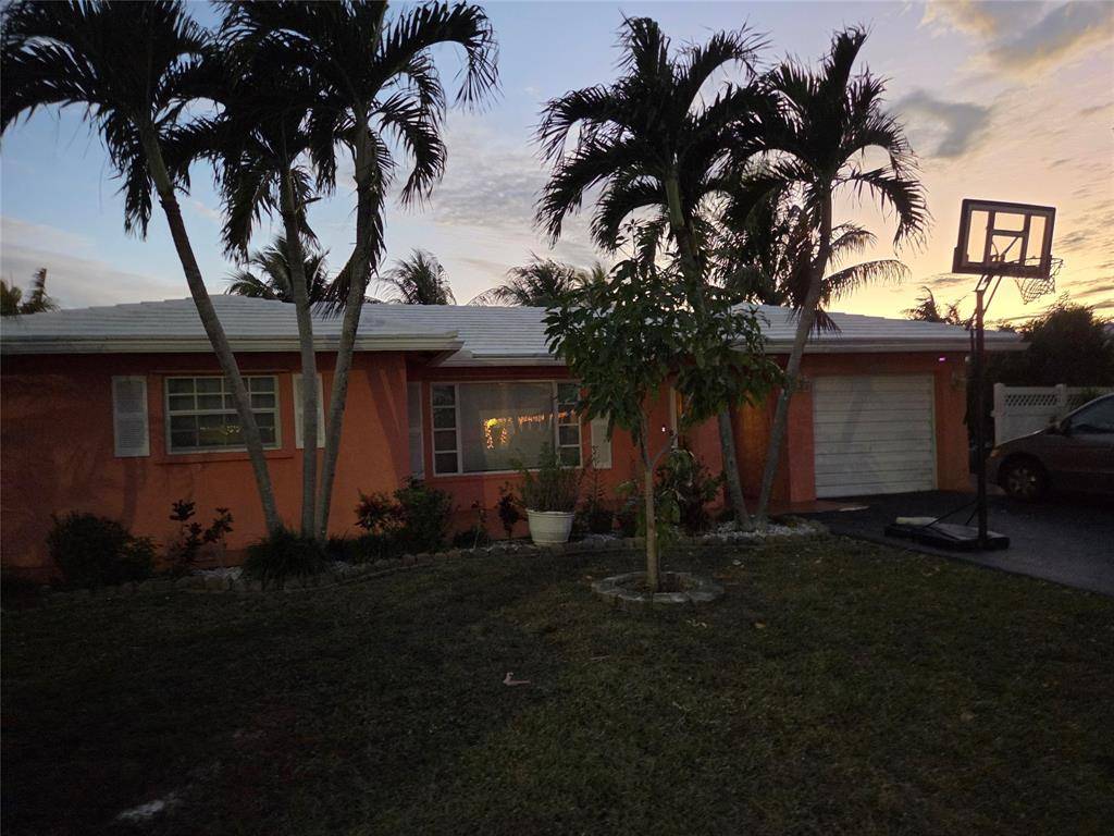 Tamarac, FL 33321,9604 NW 67th Ct