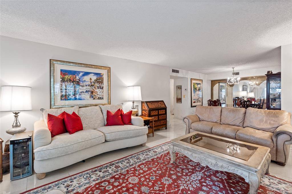 Fort Lauderdale, FL 33308,5200 N Ocean Blvd #115A