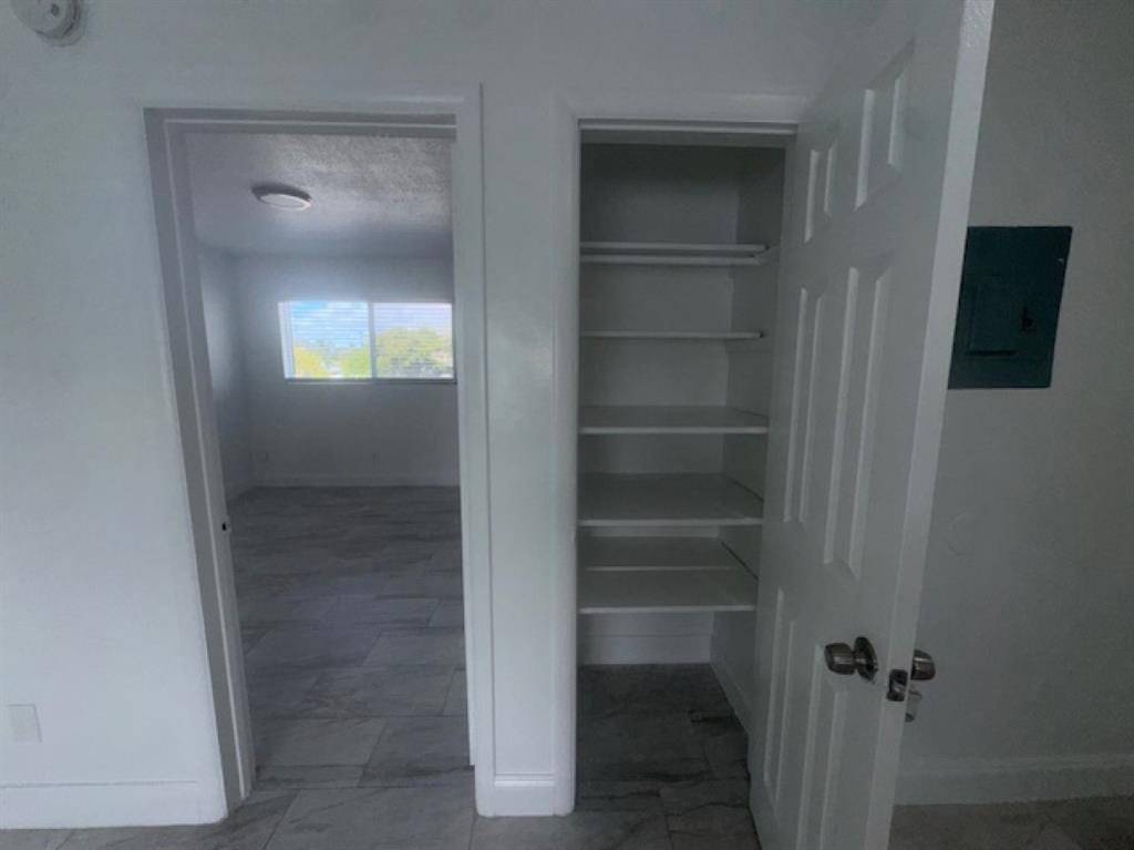 Pompano Beach, FL 33064,1751 NE 31st St #23