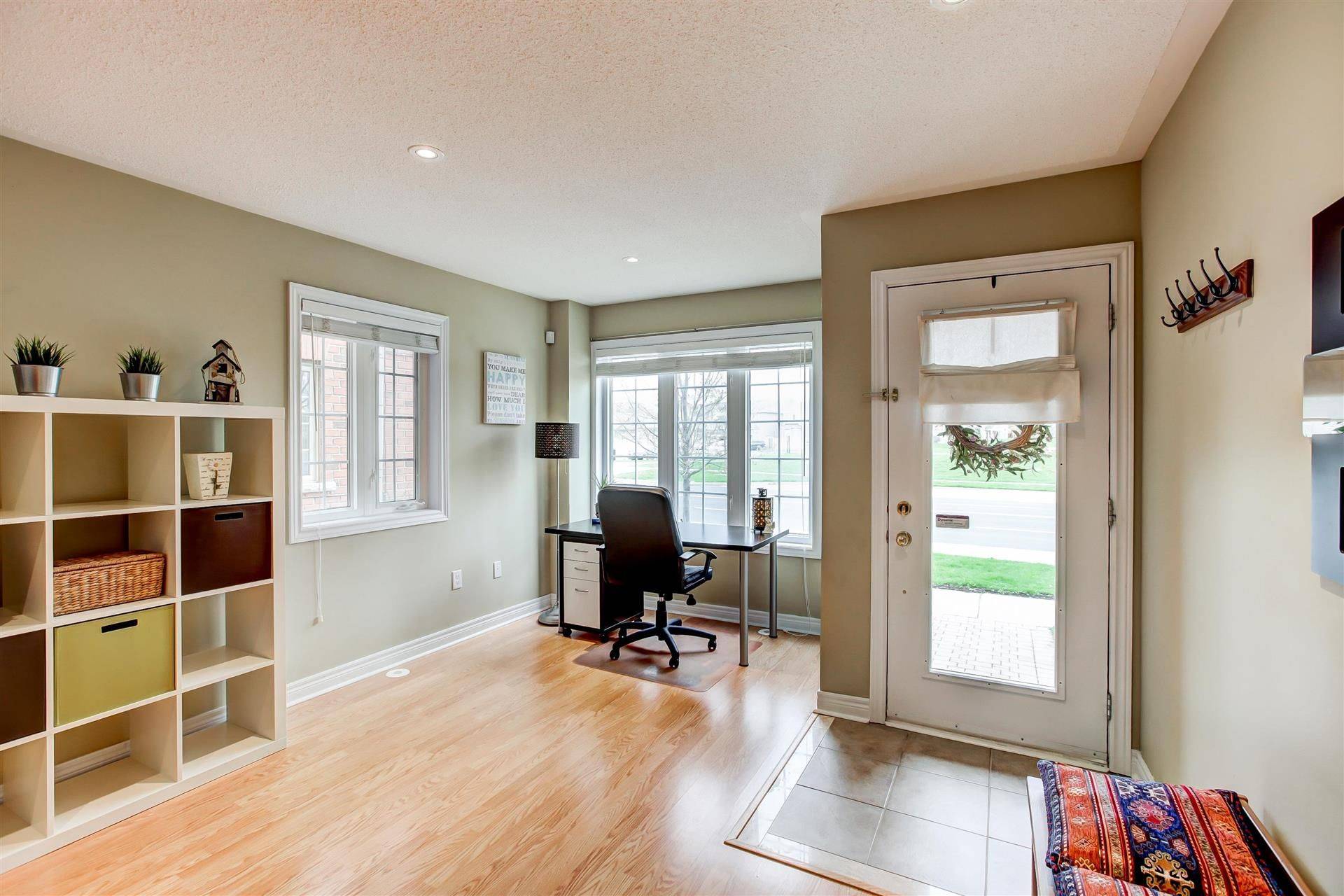 Markham, ON L6B 1J2,2626 Bur Oak AVE