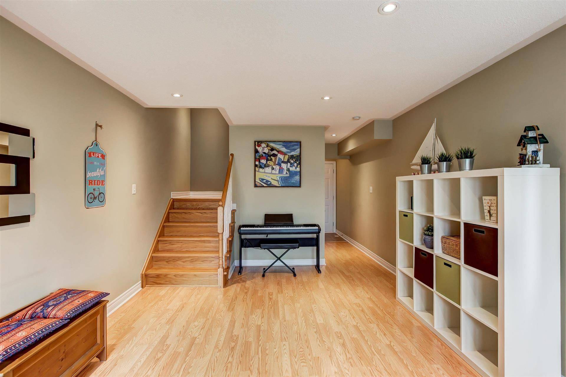 Markham, ON L6B 1J2,2626 Bur Oak AVE