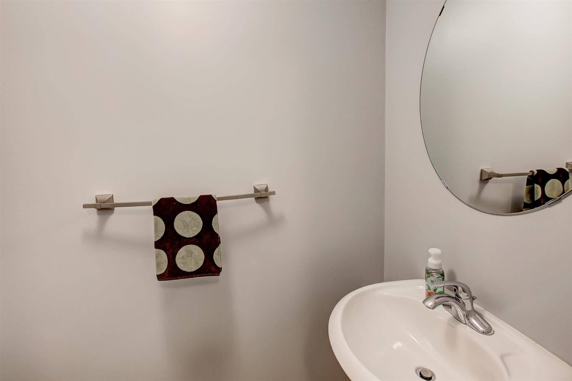 Markham, ON L6B 1J2,2626 Bur Oak AVE