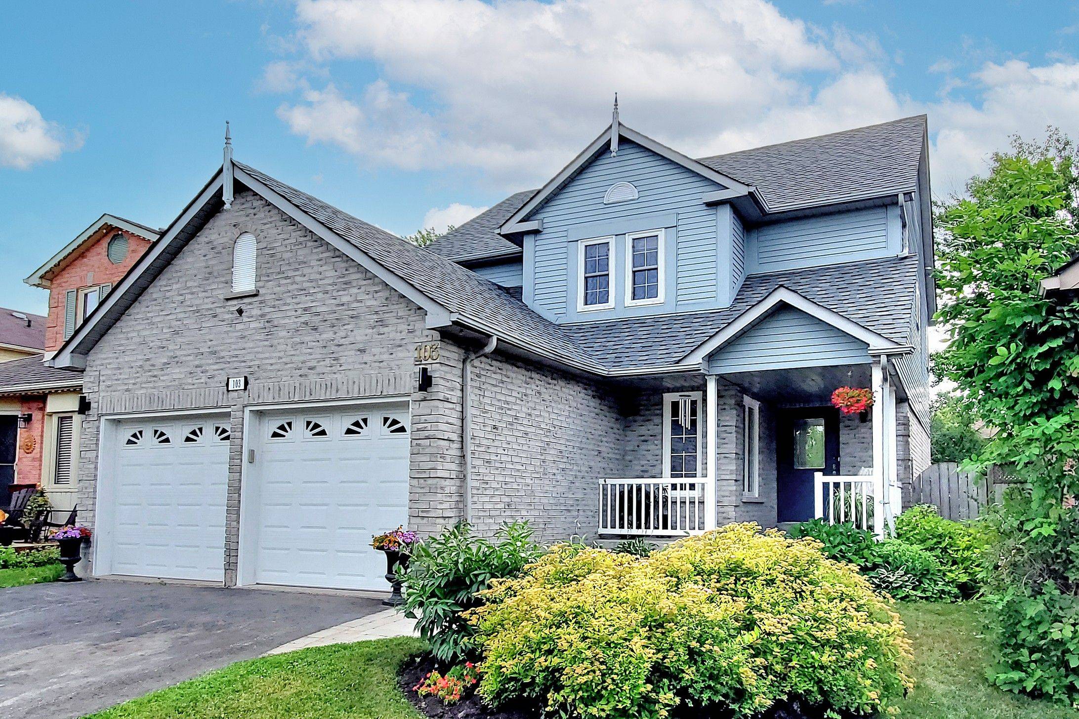 Barrie, ON L4M 6G1,103 Cardinal ST