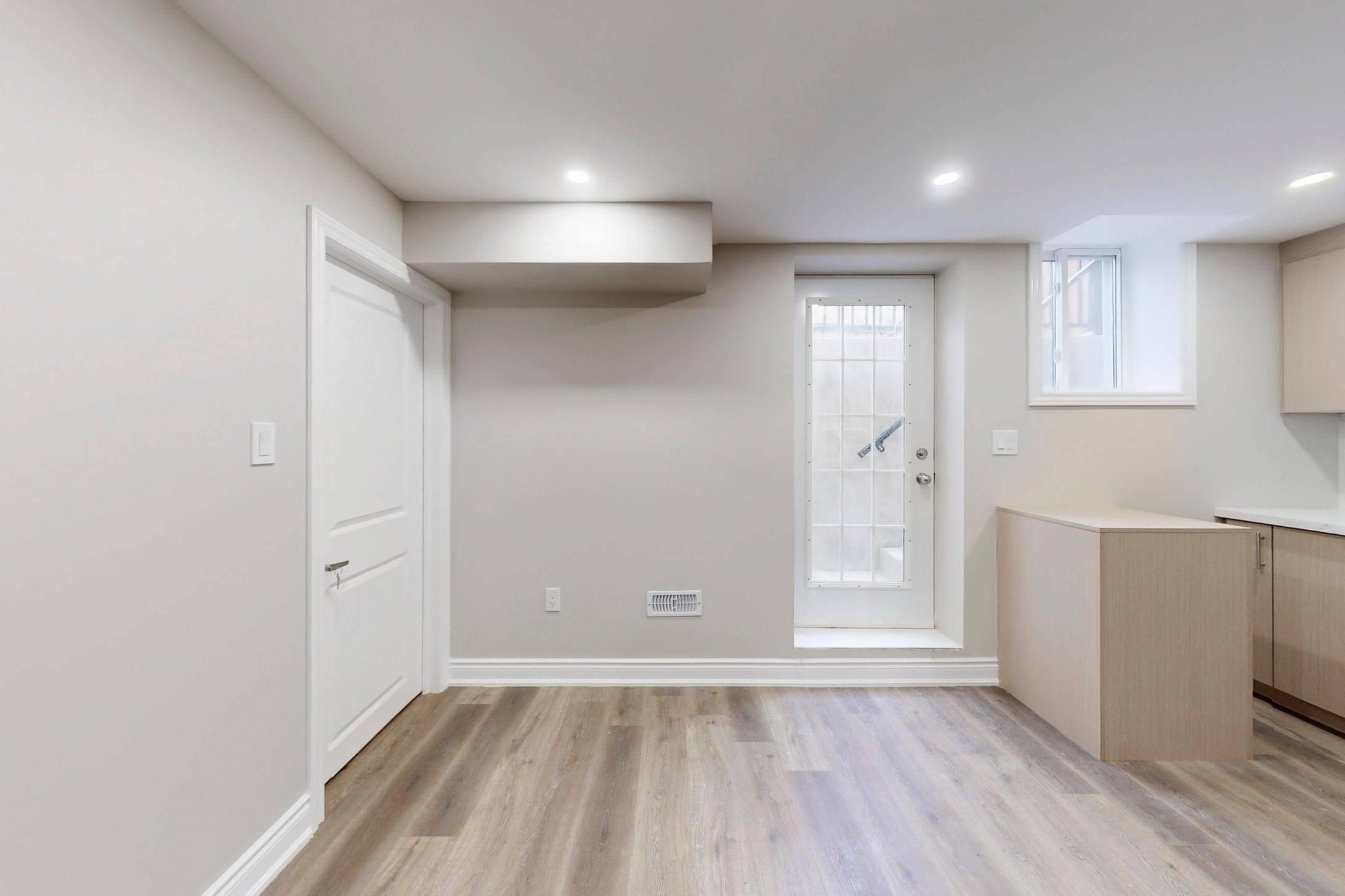 Milton, ON L9T 6Z6,328 Dalgleish GDNS #Bsmnt