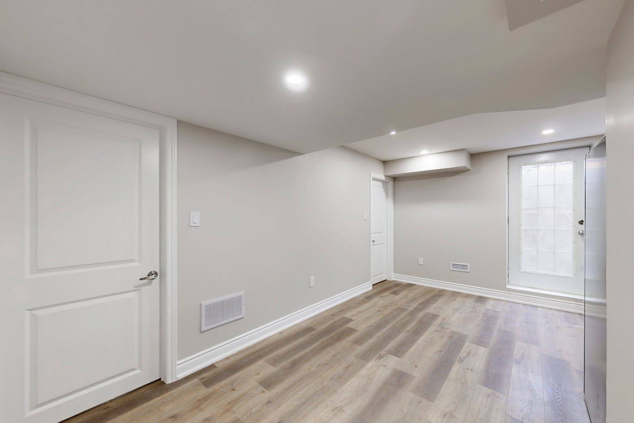 Milton, ON L9T 6Z6,328 Dalgleish GDNS #Bsmnt