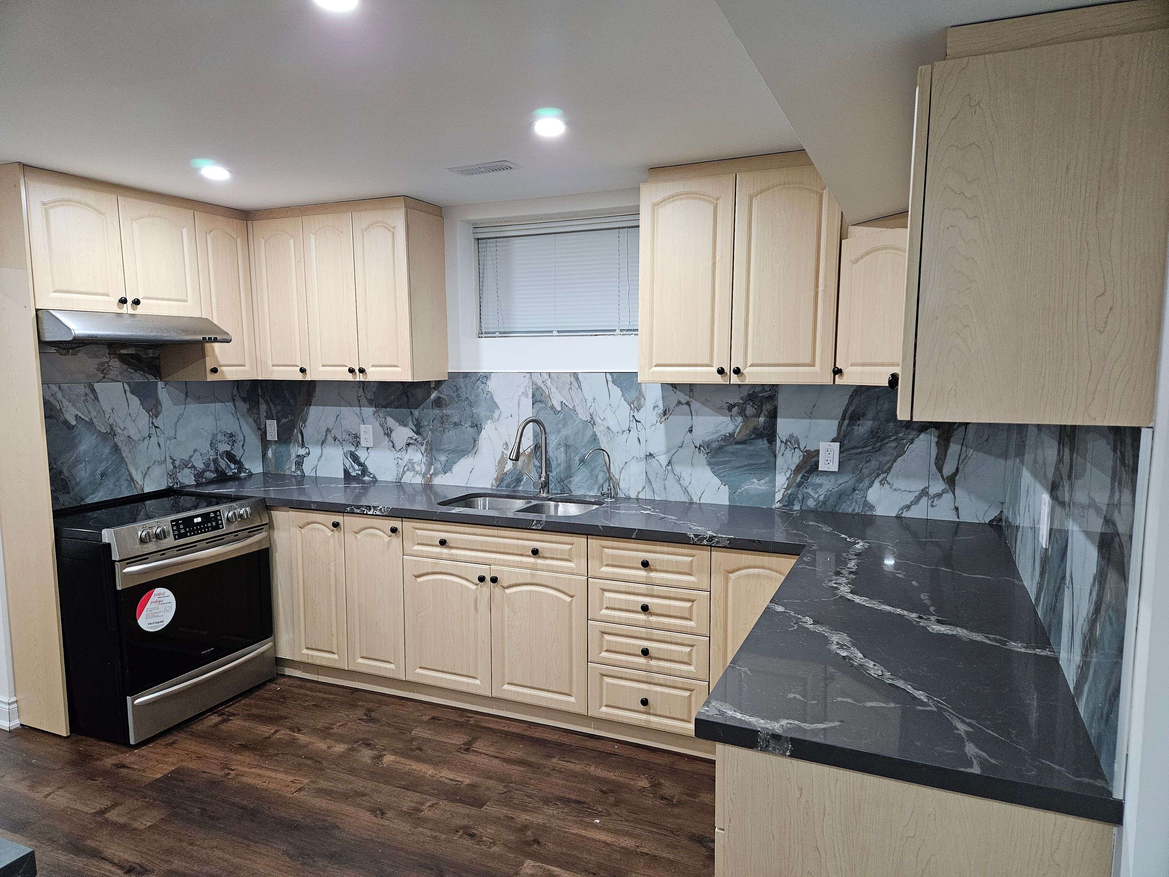 Kitchener, ON N2B 3T5,2 Forfar CT #Lower