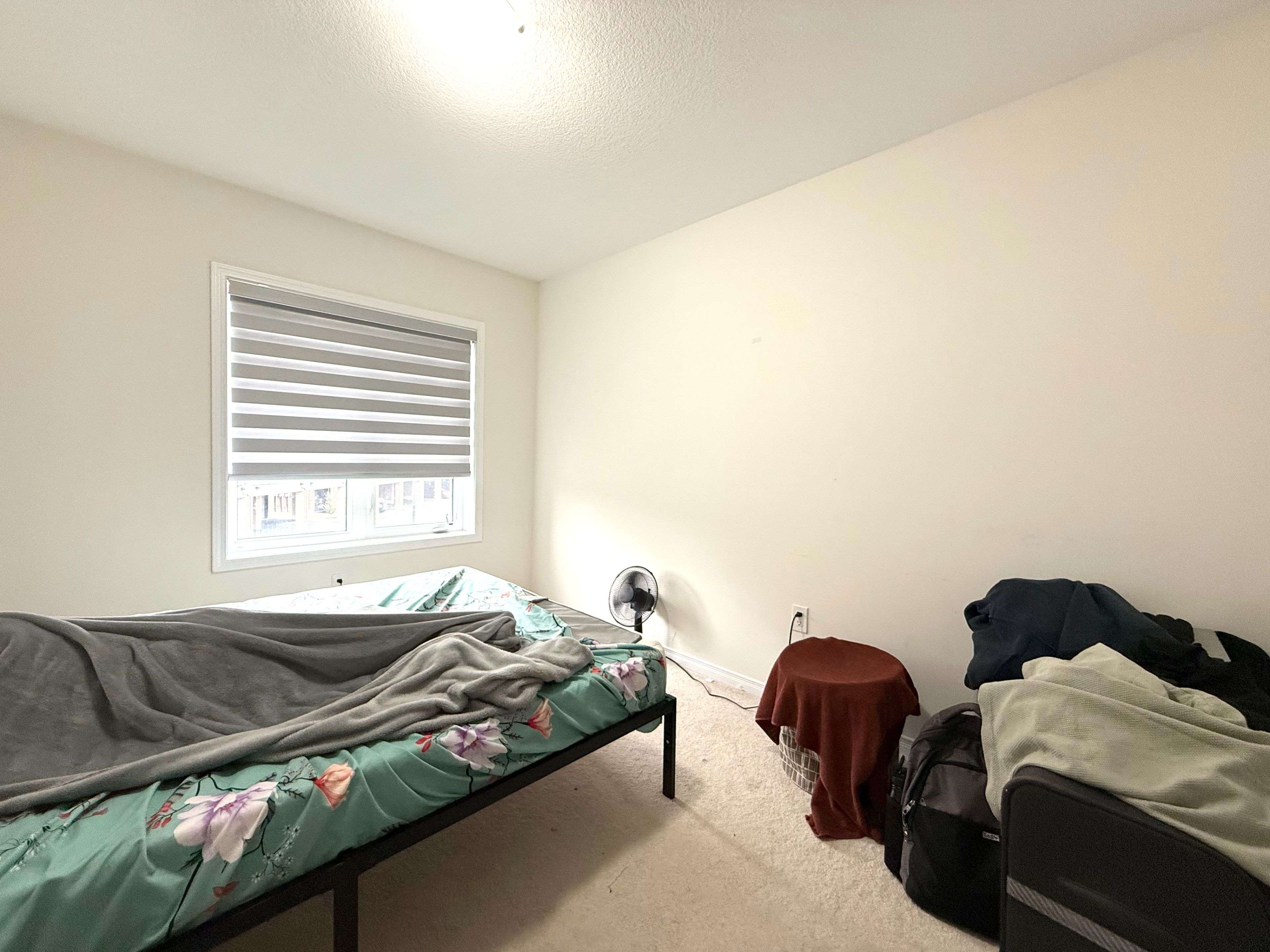 Niagara Falls, ON L2H 3S9,8317 Mulberry DR #7