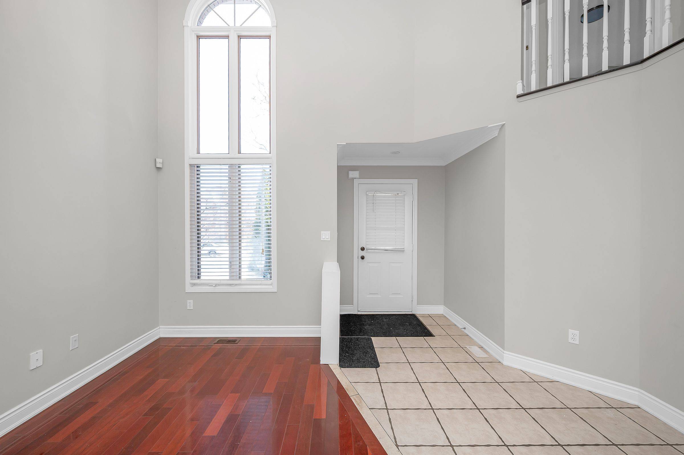 Hamilton, ON L9K 1L4,50 Pelham DR