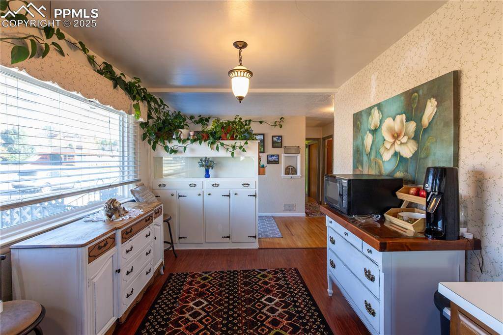 Colorado Springs, CO 80904,710 N 30th ST