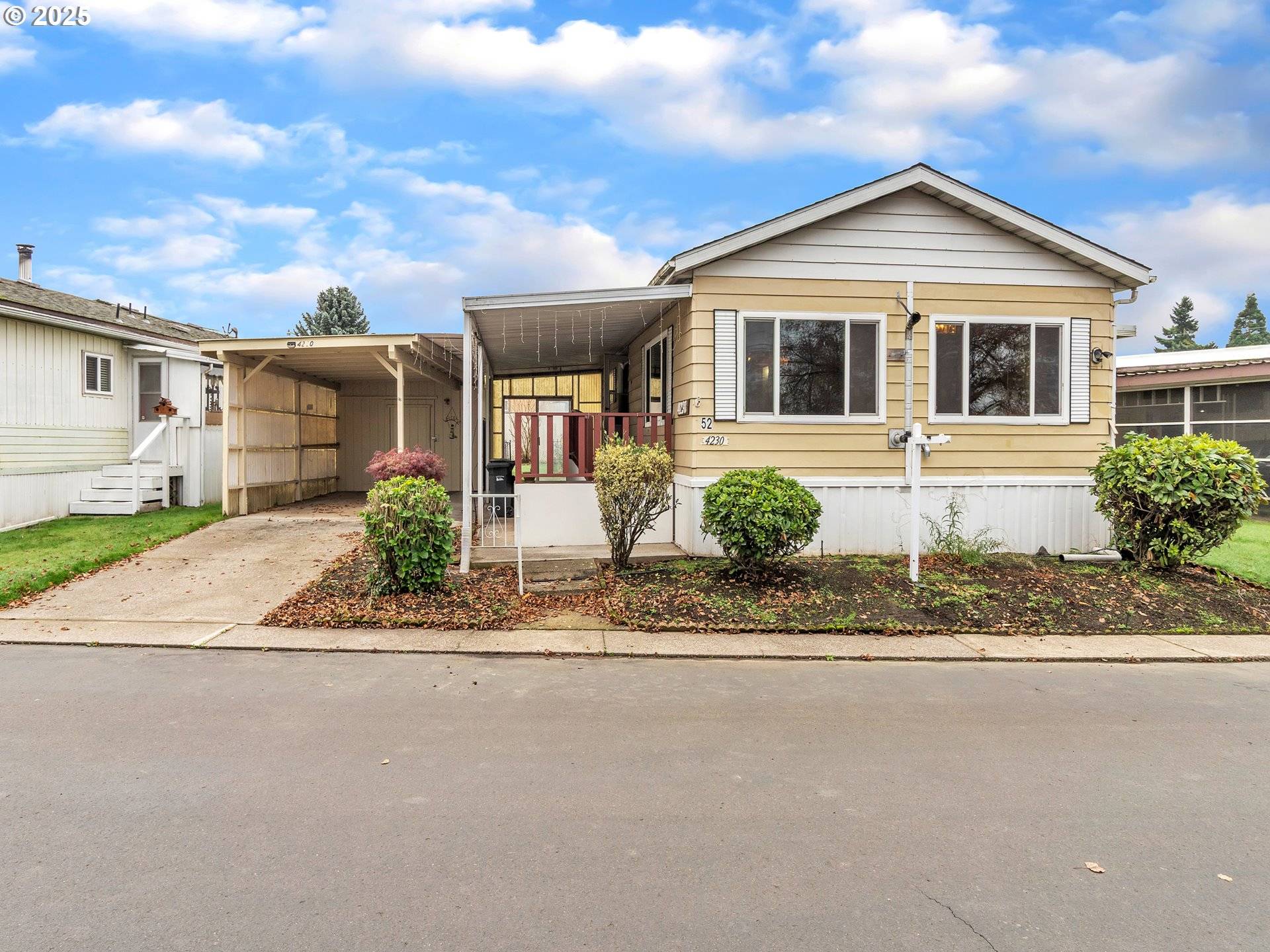 Salem, OR 97305,4230 HAZELGREEN RD NE #52