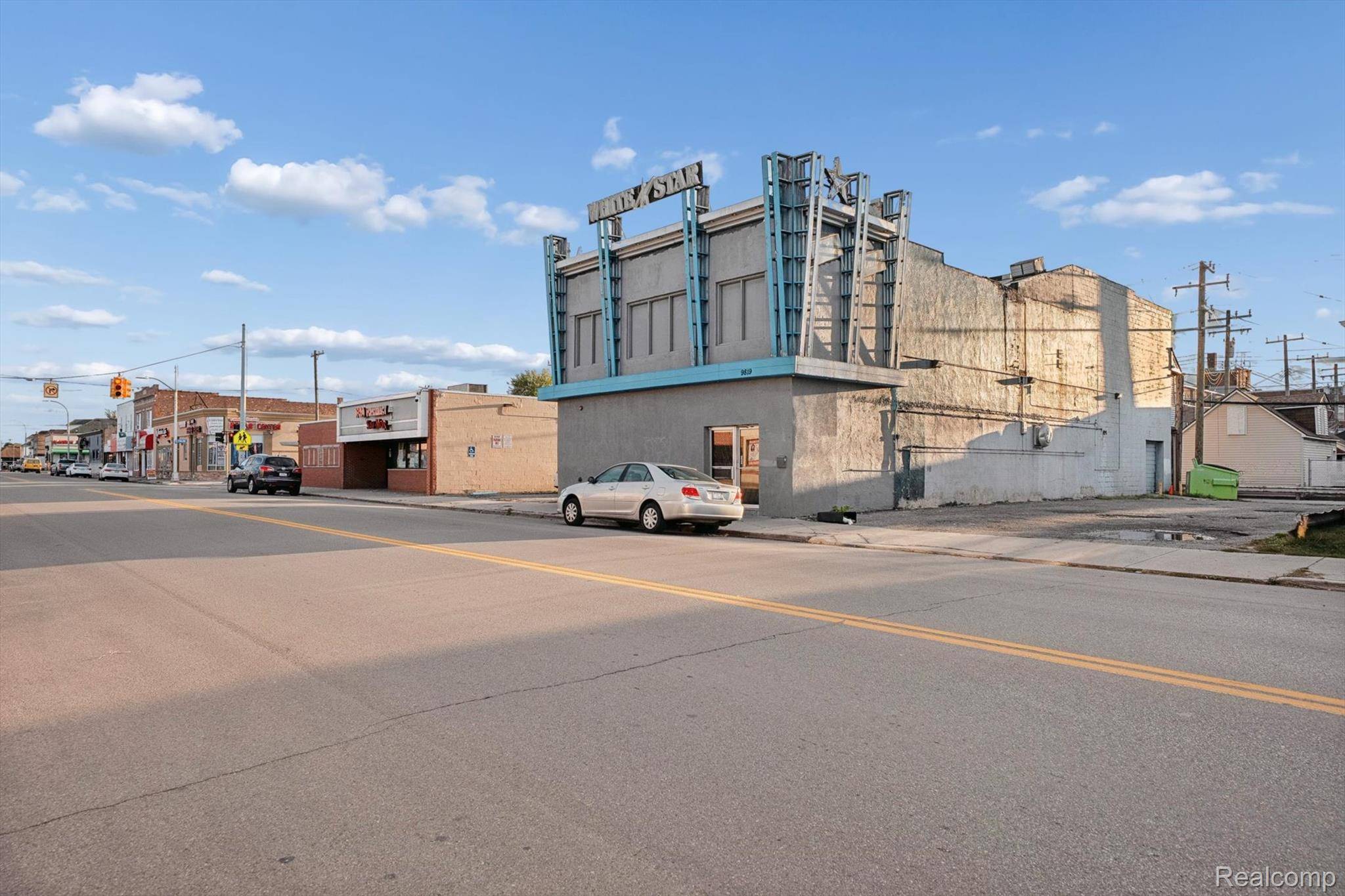 9819 Conant ST, Hamtramckcity_wayne, MI 48212