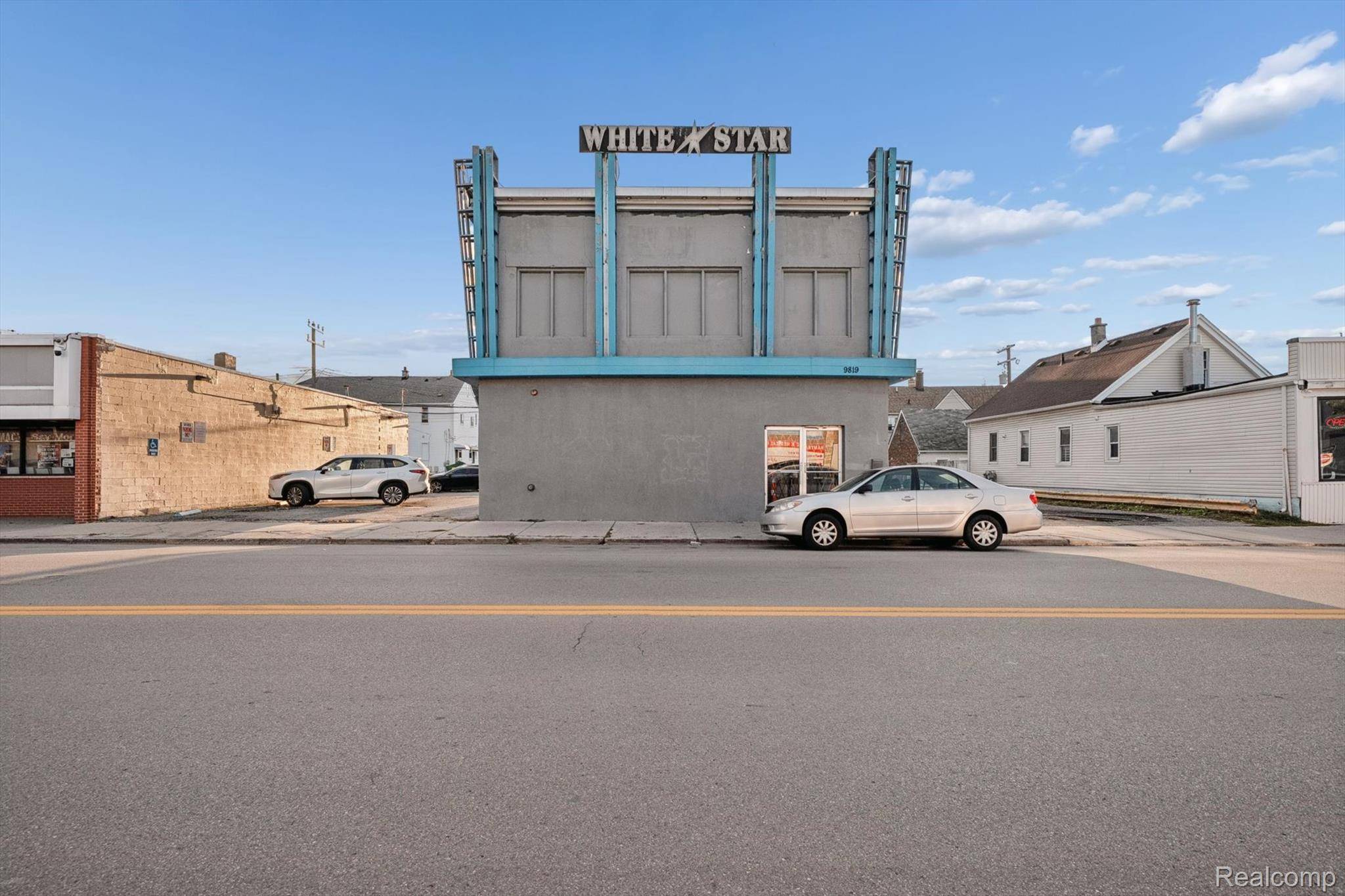 9819 Conant ST, Hamtramckcity_wayne, MI 48212