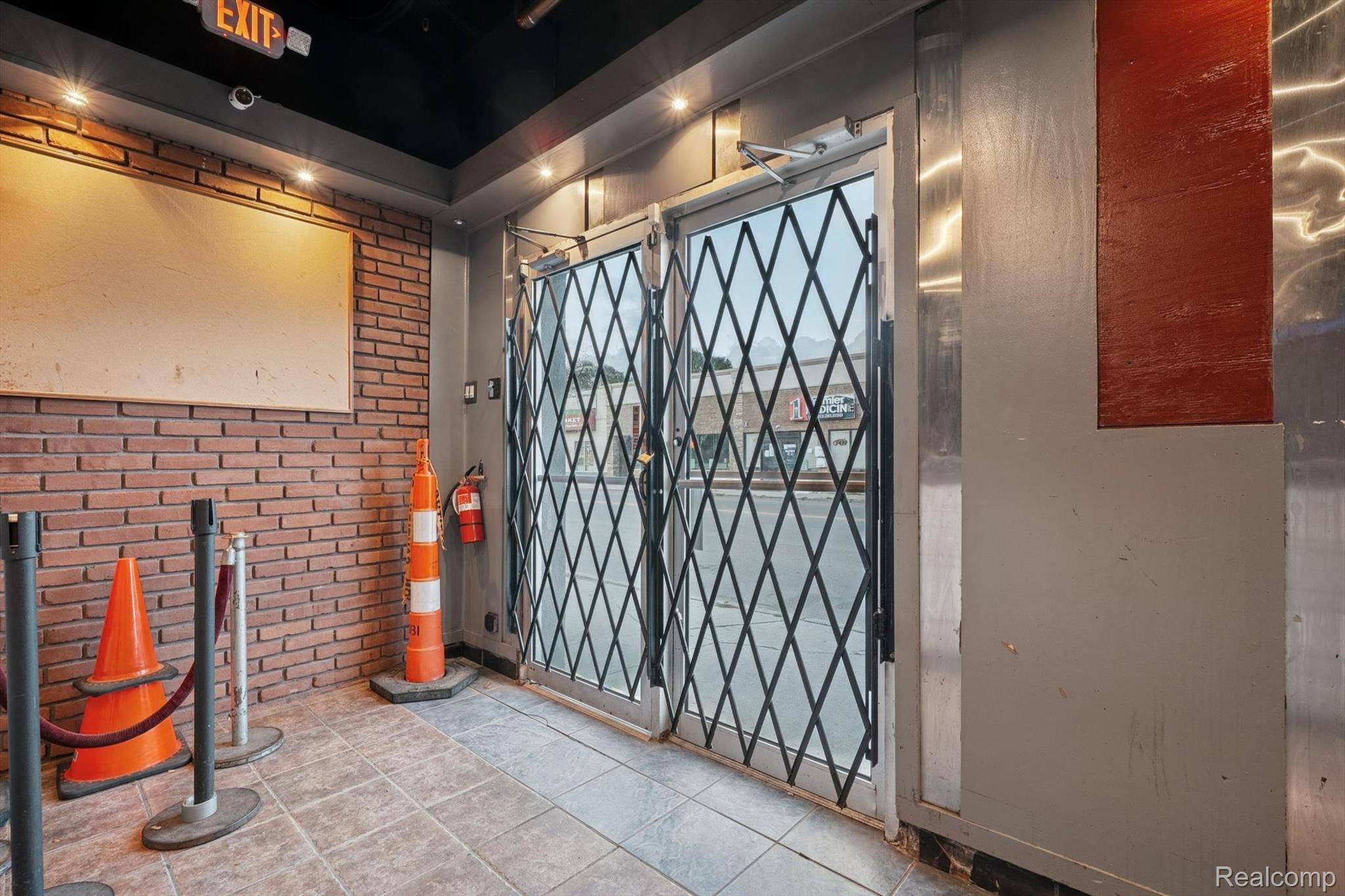 9819 Conant ST, Hamtramckcity_wayne, MI 48212