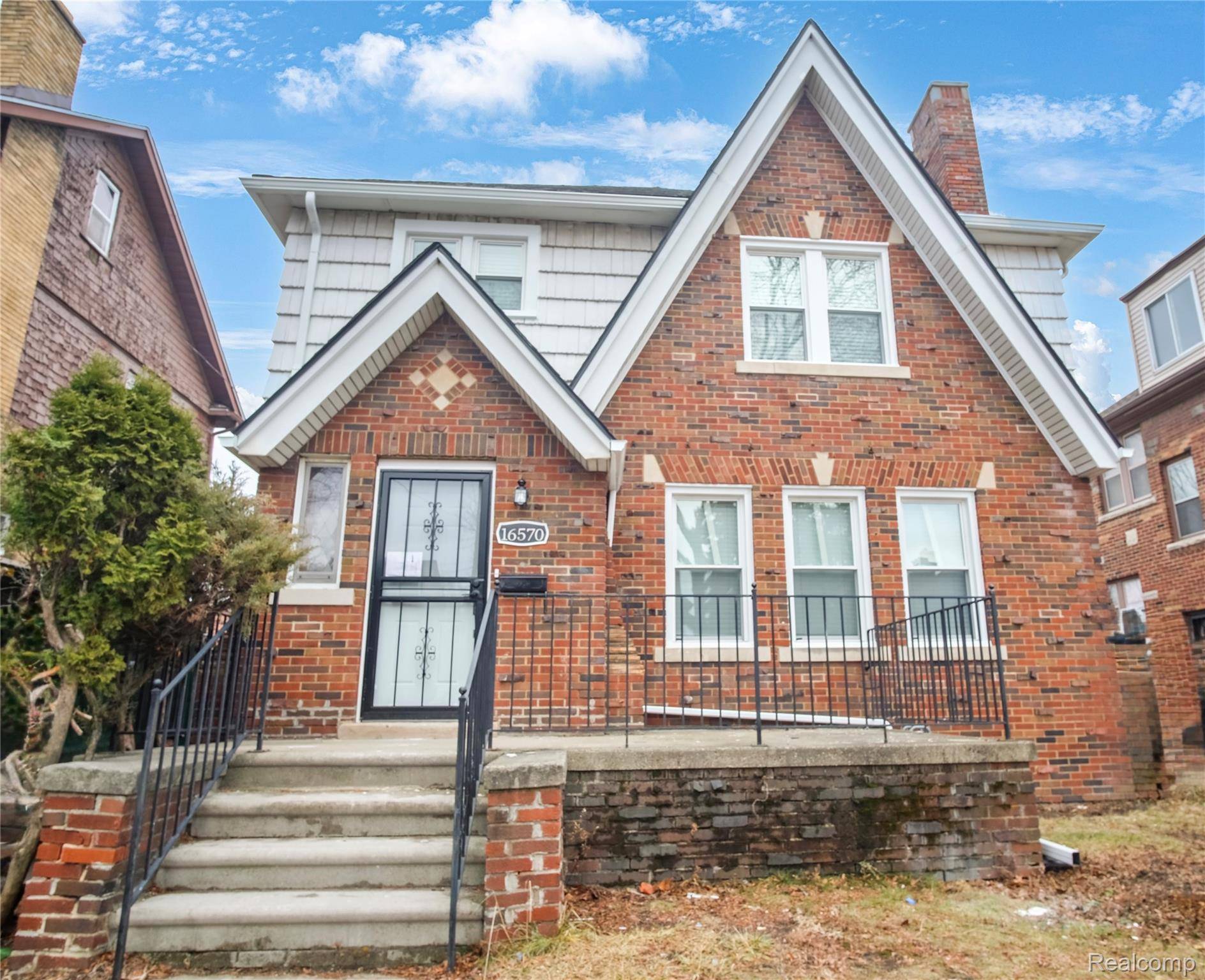 Detroit, MI 48221,16570 Princeton