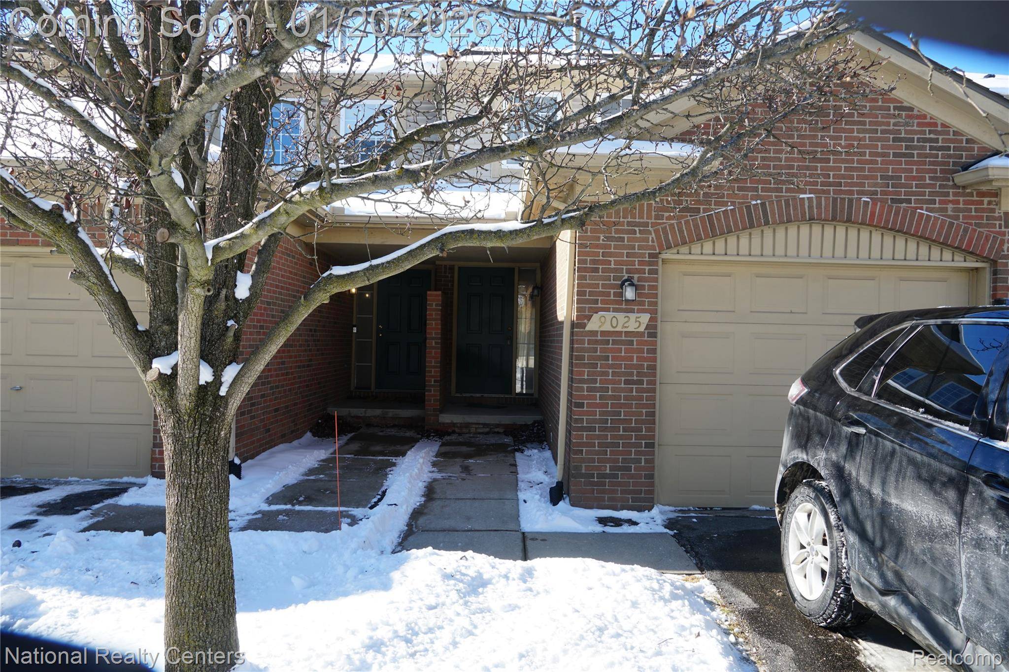 Livonia, MI 48150,9025 Newport WAY #24