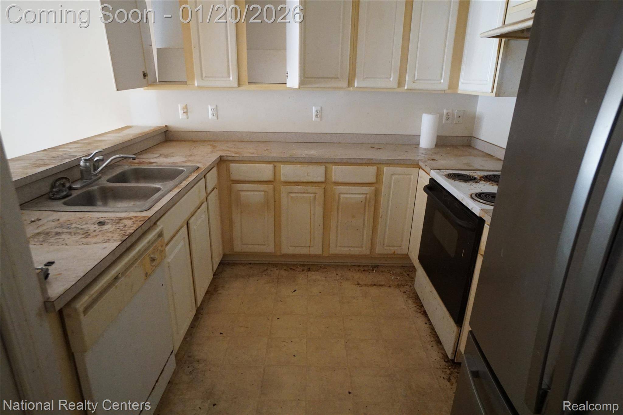 Livonia, MI 48150,9025 Newport WAY #24