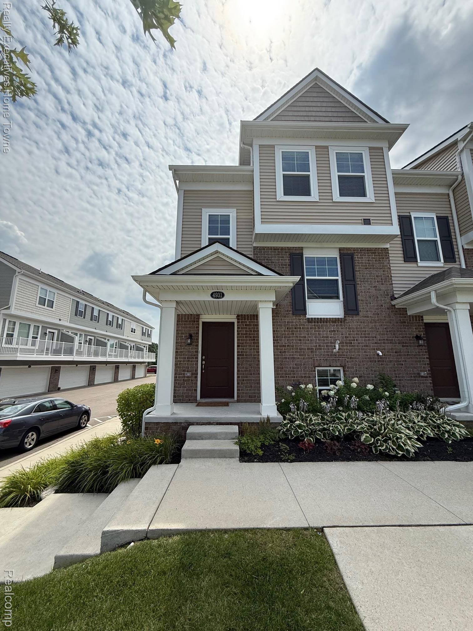 Troy, MI 48098,4931 Treeside LN