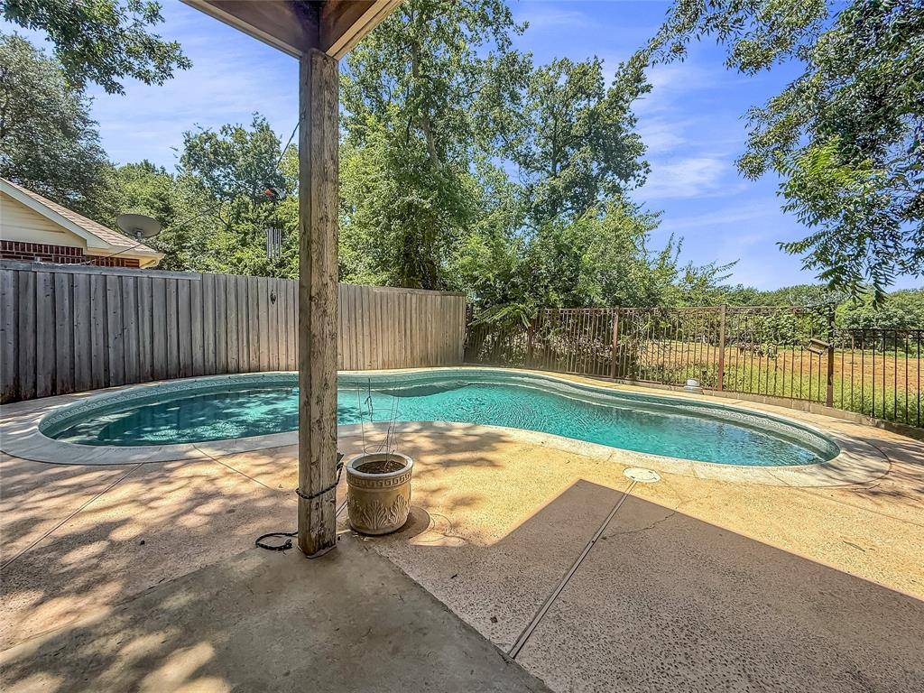 Plano, TX 75074,6605 Pinebluff Drive