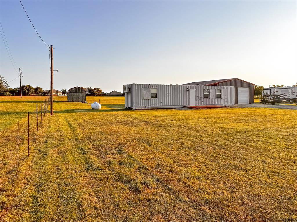 Springtown, TX 76082,350 Summerfield Court E