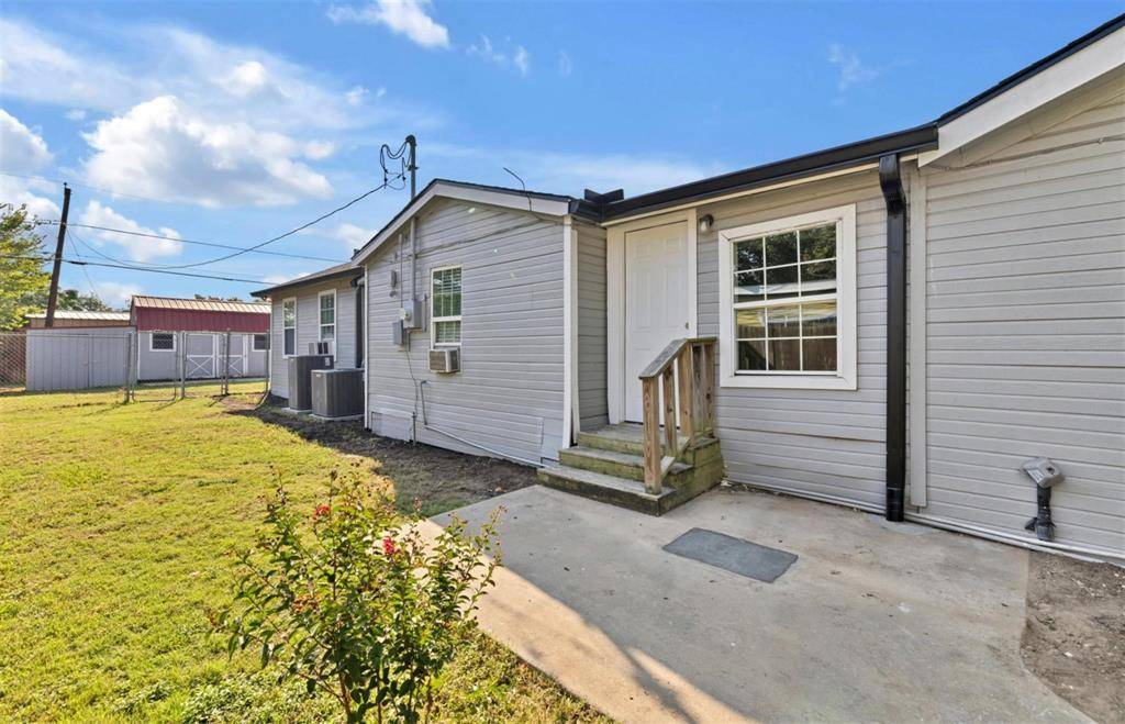 Grand Prairie, TX 75051,530 2nd Street