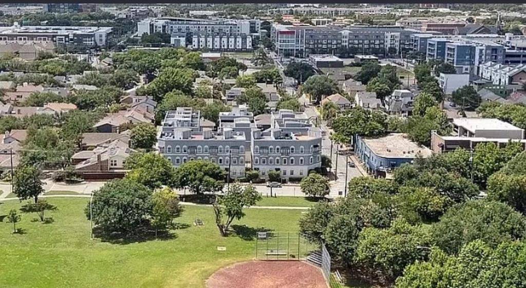 Dallas, TX 75204,3409 Bryan Street #1-D