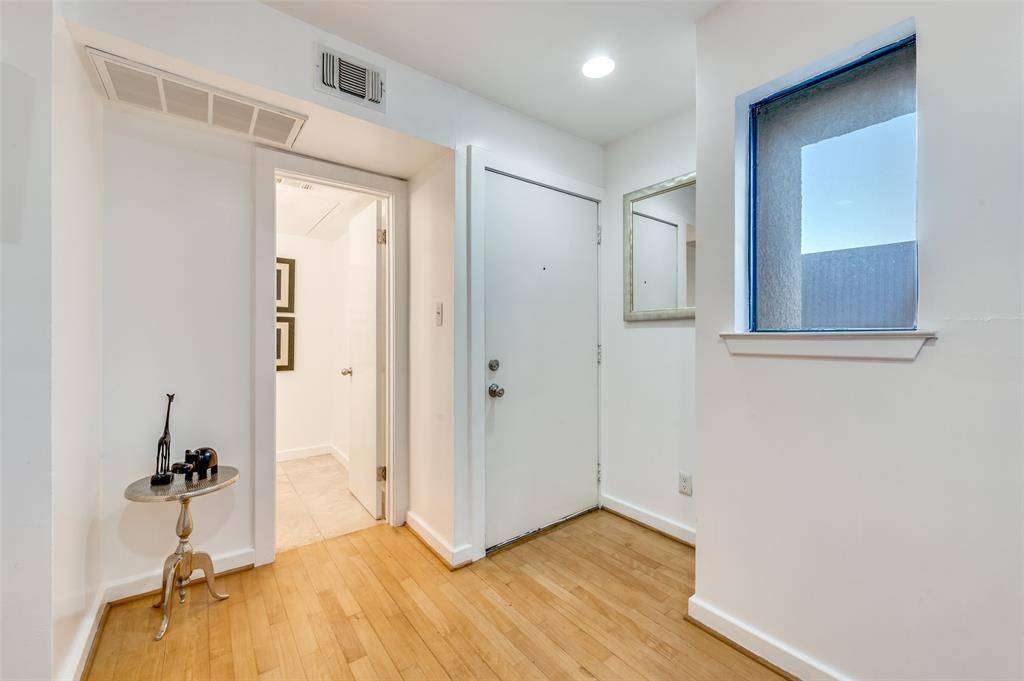 Dallas, TX 75219,4130 Newton Avenue #D