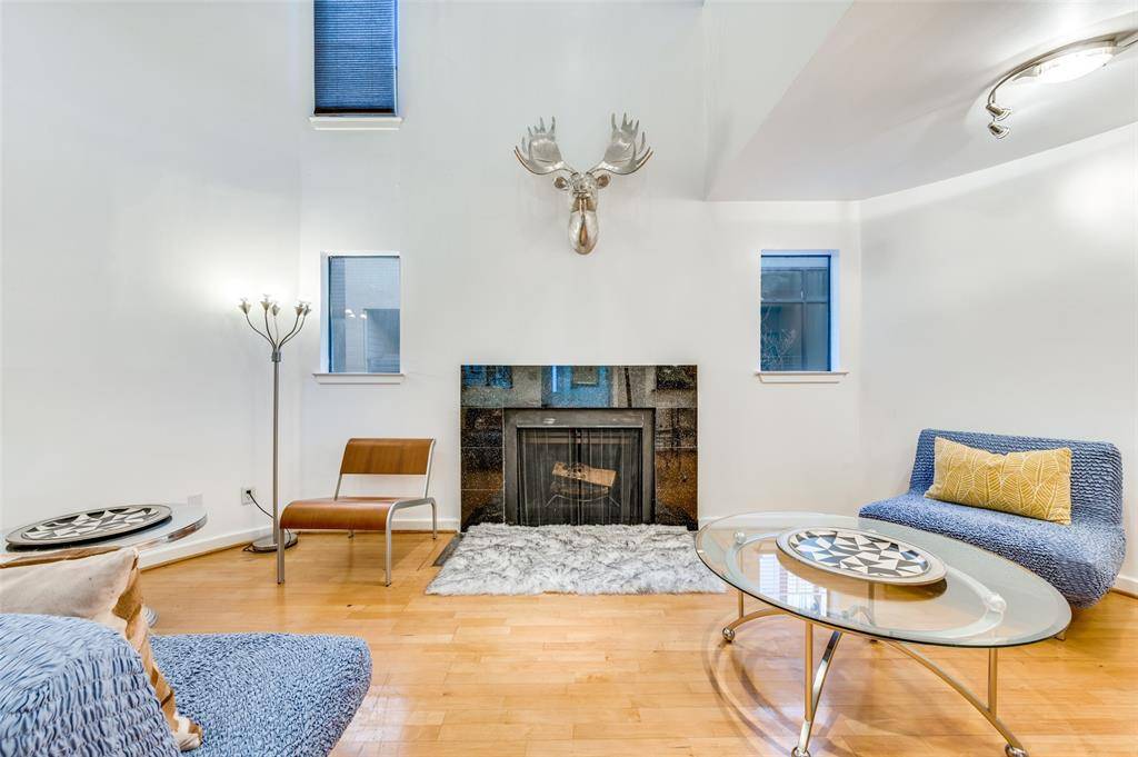 Dallas, TX 75219,4130 Newton Avenue #D